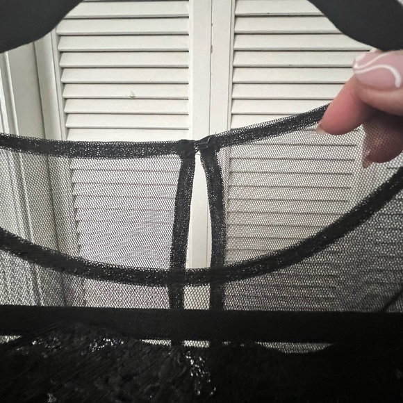 Express Blouse - Picture 3 of 4